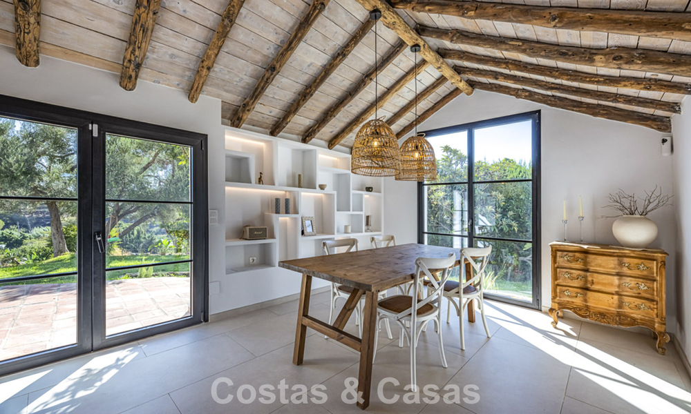 Charming rustic villa with modern comfort for sale in Guadalmina Alta, Marbella 798298