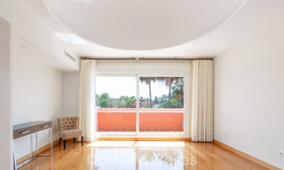 Elegant penthouse with expansive terrace for sale near Guadalmina Baja, Marbella - Estepona 798310 