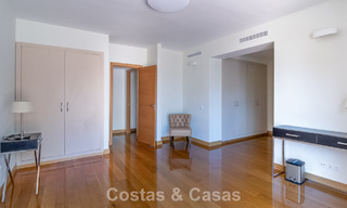 Elegant penthouse with expansive terrace for sale near Guadalmina Baja, Marbella - Estepona 798313 