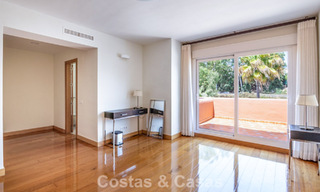 Elegant penthouse with expansive terrace for sale near Guadalmina Baja, Marbella - Estepona 798314 