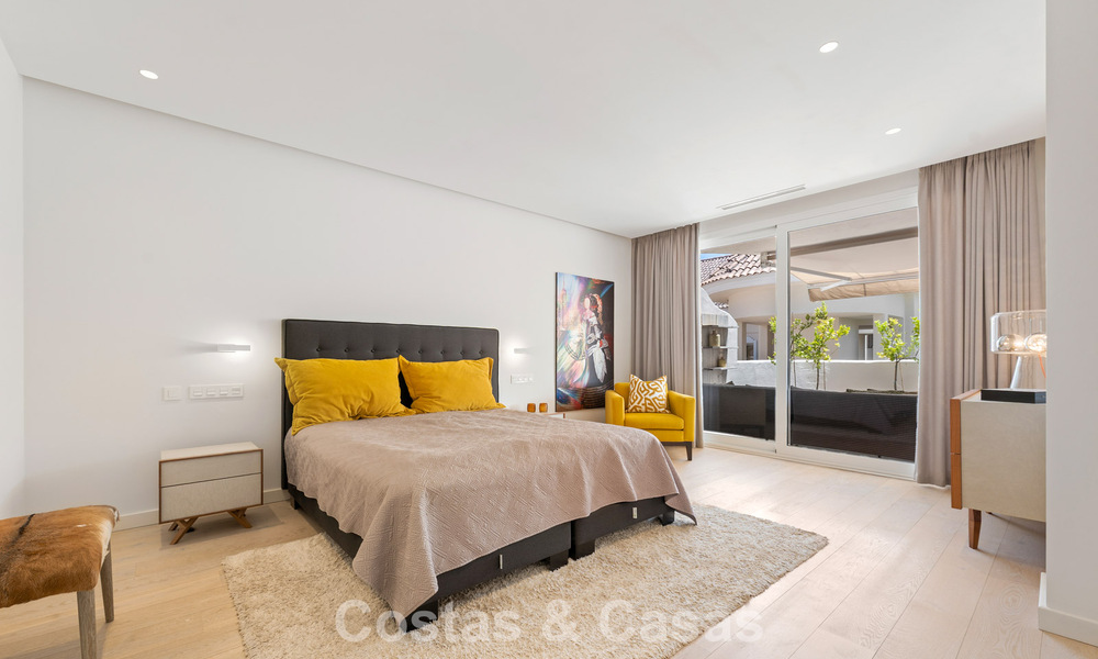 Luxurious, spacious duplex apartment with 4 bedrooms for sale in a prestigious resort-style complex in Nueva Andalucía, Marbella 798402