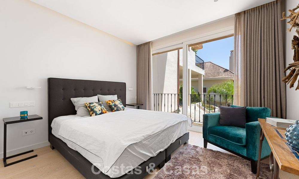 Luxurious, spacious duplex apartment with 4 bedrooms for sale in a prestigious resort-style complex in Nueva Andalucía, Marbella 798406
