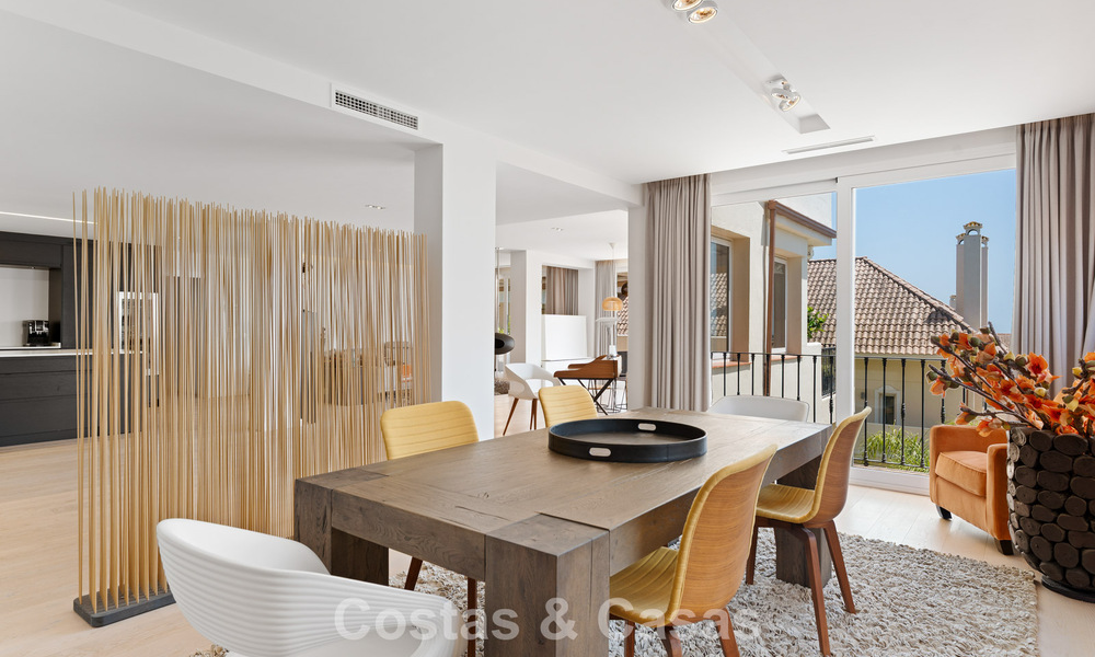 Luxurious, spacious duplex apartment with 4 bedrooms for sale in a prestigious resort-style complex in Nueva Andalucía, Marbella 798409
