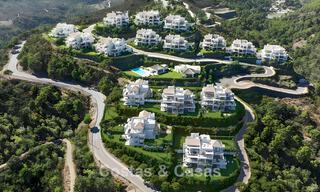 Luxury duplex apartment with large garden and sea views for sale in Marbella - Benahavís 798319 