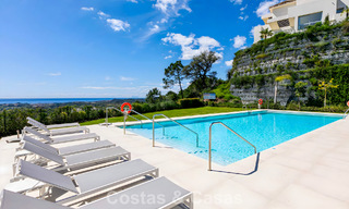 Luxury duplex apartment with large garden and sea views for sale in Marbella - Benahavís 798322 