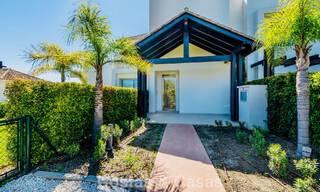 Luxury duplex apartment with large garden and sea views for sale in Marbella - Benahavís 798326 