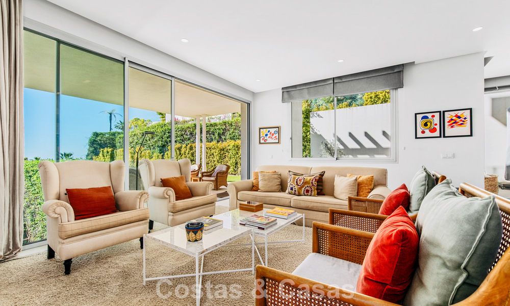 Luxury duplex apartment with large garden and sea views for sale in Marbella - Benahavís 798348