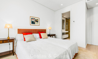 Luxury duplex apartment with large garden and sea views for sale in Marbella - Benahavís 798355 