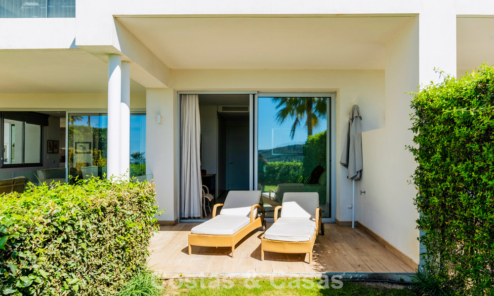 Luxury duplex apartment with large garden and sea views for sale in Marbella - Benahavís 798361