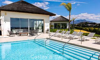 Luxury duplex apartment with large garden and sea views for sale in Marbella - Benahavís 798372 