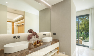 Advanced designer villa for sale just a stone’s throw from the golf course, in the heart of Nueva Andalucía, Marbella 798438 