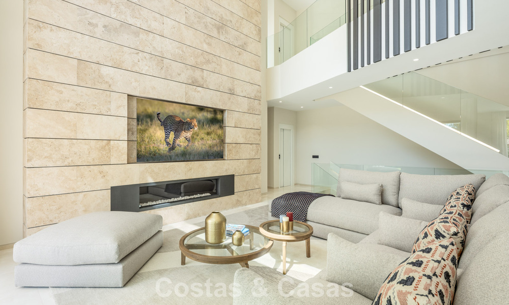 Advanced designer villa for sale just a stone’s throw from the golf course, in the heart of Nueva Andalucía, Marbella 798444