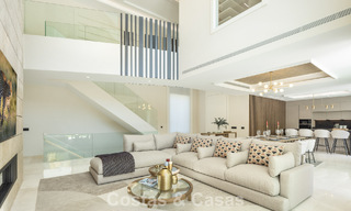 Advanced designer villa for sale just a stone’s throw from the golf course, in the heart of Nueva Andalucía, Marbella 798445 
