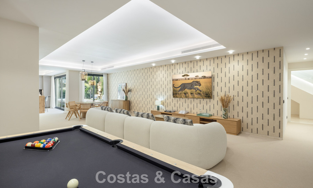 Advanced designer villa for sale just a stone’s throw from the golf course, in the heart of Nueva Andalucía, Marbella 798456