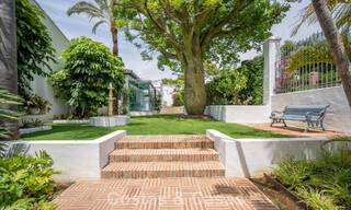 Stately luxury villa with a classic mediterranean architectural style and beautiful gardens for sale in Sierra Blanca, Marbella 798479 