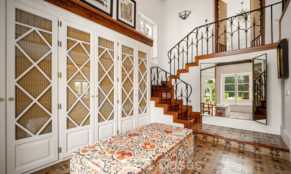 Stately luxury villa with a classic mediterranean architectural style and beautiful gardens for sale in Sierra Blanca, Marbella 798502
