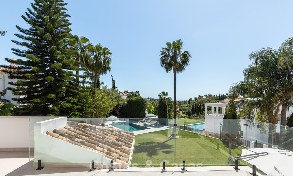 Beautifully renovated modern mediterranean villa with sea views for sale in Benahavís - Marbella 798530
