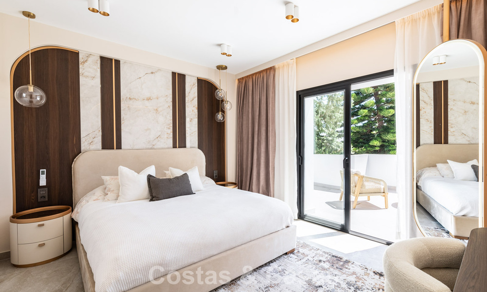 Beautifully renovated modern mediterranean villa with sea views for sale in Benahavís - Marbella 798574