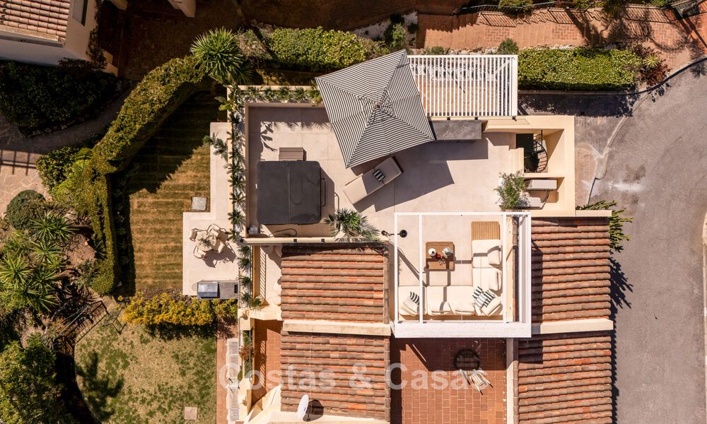 Luxury designer townhouse with panoramic sea views for sale in La Quinta, Marbella - Benahavís 798612