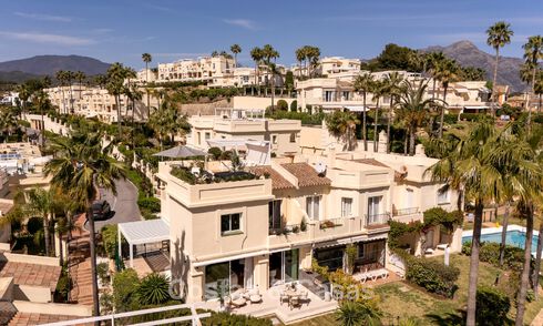 Luxury designer townhouse with panoramic sea views for sale in La Quinta, Marbella - Benahavís 798613