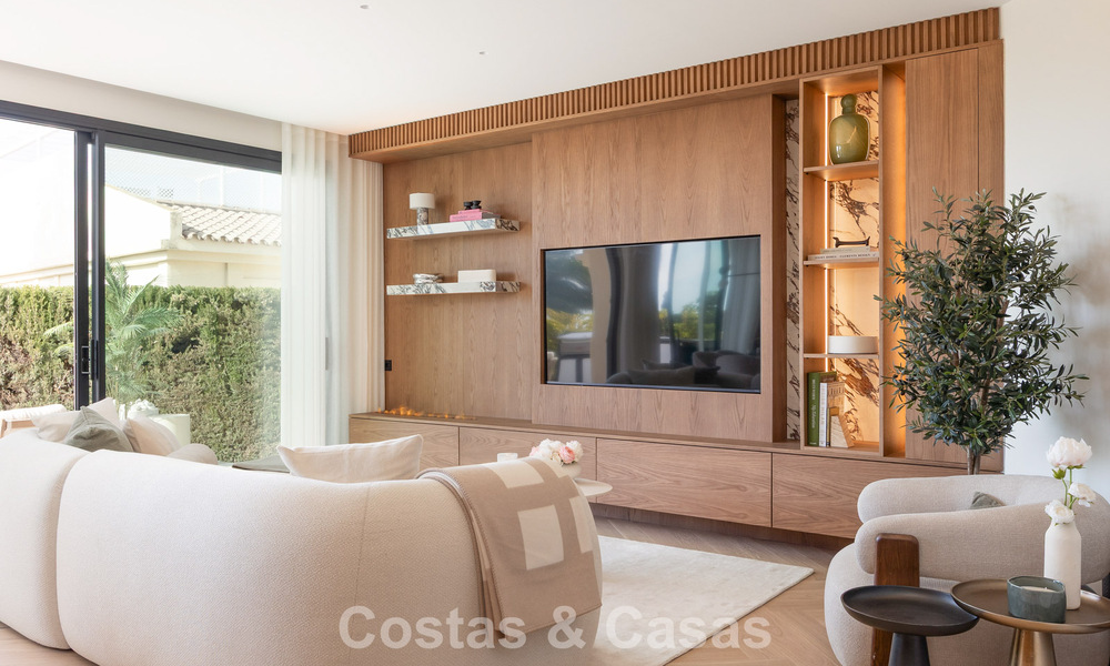 Luxury designer townhouse with panoramic sea views for sale in La Quinta, Marbella - Benahavís 798629