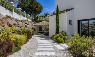 Ready-to-move-in, contemporary Mediterranean luxury villa for sale in a golf area of Marbella - Benahavís 798702 