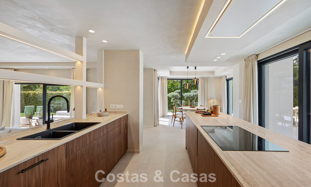 Ready-to-move-in, contemporary Mediterranean luxury villa for sale in a golf area of Marbella - Benahavís 798718