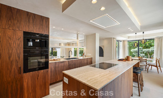 Ready-to-move-in, contemporary Mediterranean luxury villa for sale in a golf area of Marbella - Benahavís 798720 