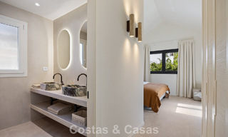 Ready-to-move-in, contemporary Mediterranean luxury villa for sale in a golf area of Marbella - Benahavís 798730 