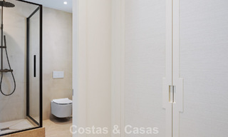 Ready-to-move-in, contemporary Mediterranean luxury villa for sale in a golf area of Marbella - Benahavís 798734 