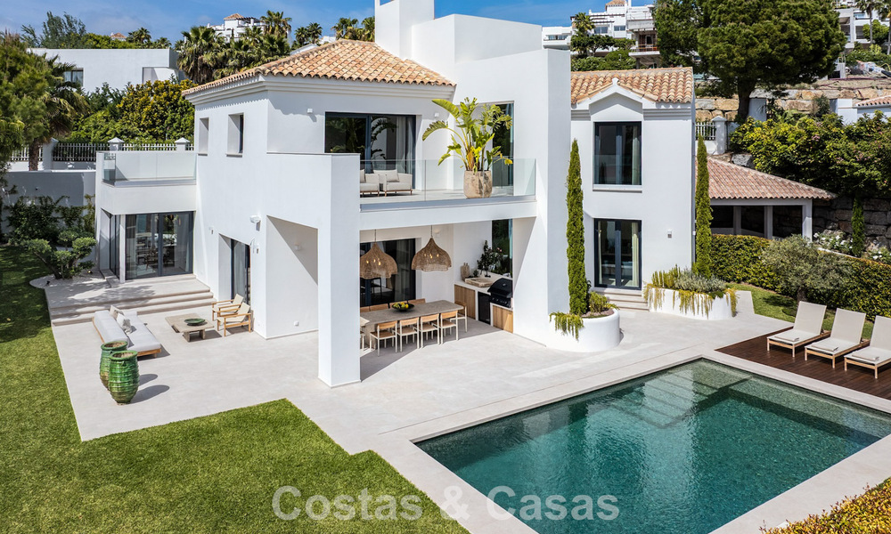 Ready-to-move-in, contemporary Mediterranean luxury villa for sale in a golf area of Marbella - Benahavís 798736