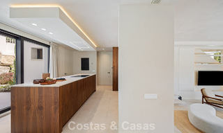 Ready-to-move-in, contemporary Mediterranean luxury villa for sale in a golf area of Marbella - Benahavís 798746 
