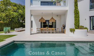 Ready-to-move-in, contemporary Mediterranean luxury villa for sale in a golf area of Marbella - Benahavís 798749 