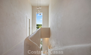 Ready-to-move-in, contemporary Mediterranean luxury villa for sale in a golf area of Marbella - Benahavís 798754 