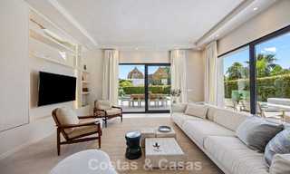 Ready-to-move-in, contemporary Mediterranean luxury villa for sale in a golf area of Marbella - Benahavís 798759 