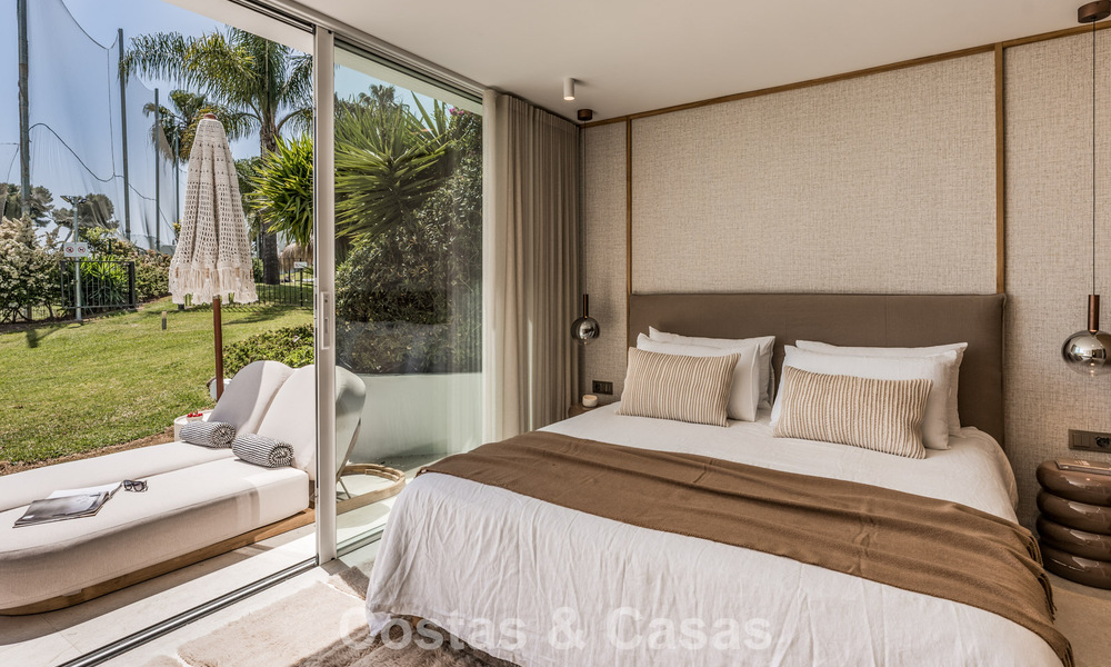 Stylish modernised apartment for sale, frontline aloha golf in Nueva Andalucía, Marbella 798769