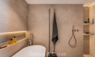 Stylish modernised apartment for sale, frontline aloha golf in Nueva Andalucía, Marbella 798772 
