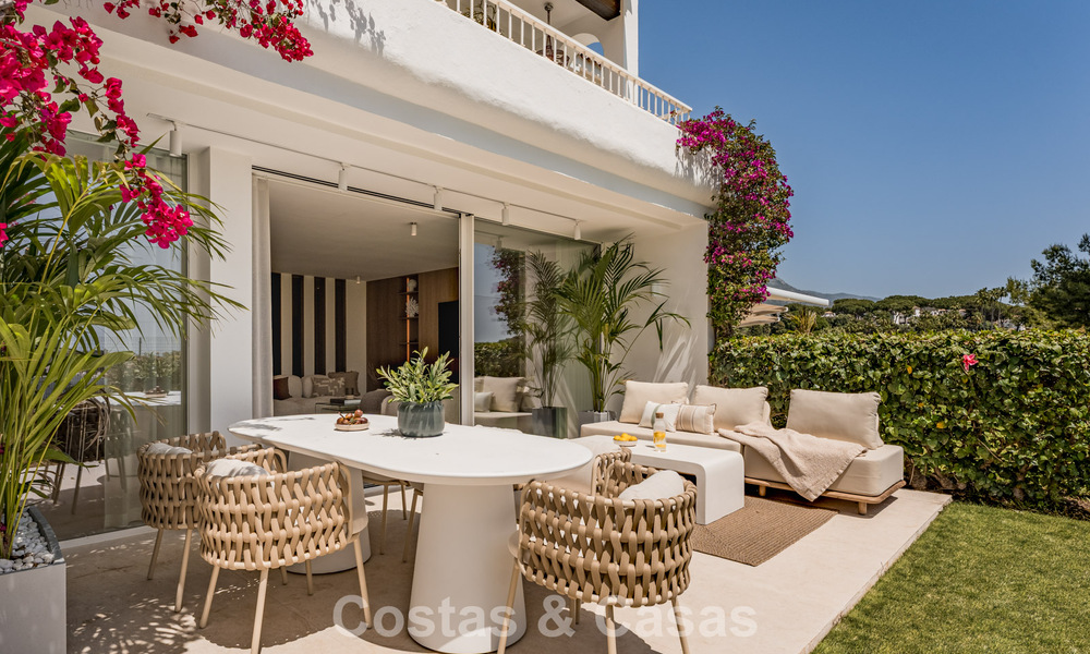 Stylish modernised apartment for sale, frontline aloha golf in Nueva Andalucía, Marbella 798774
