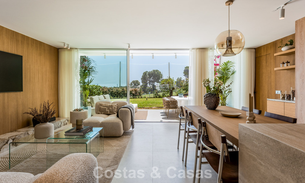 Stylish modernised apartment for sale, frontline aloha golf in Nueva Andalucía, Marbella 798785