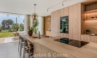 Stylish modernised apartment for sale, frontline aloha golf in Nueva Andalucía, Marbella 798786 
