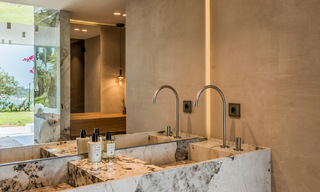 Stylish modernised apartment for sale, frontline aloha golf in Nueva Andalucía, Marbella 798798 