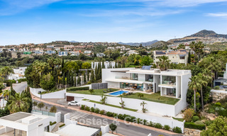 Contemporary modern villa with panoramic sea views for sale in a prestigious golf area in Marbella - Benahavís 798884 