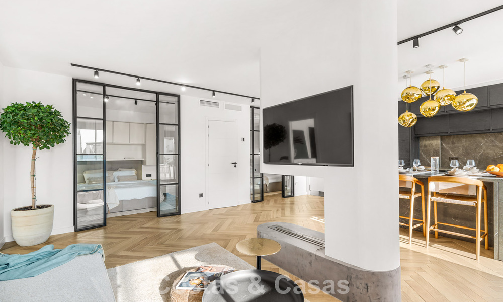 Move-in ready and contemporary fully renovated apartment for sale in Nueva Andalucía, Marbella 798890