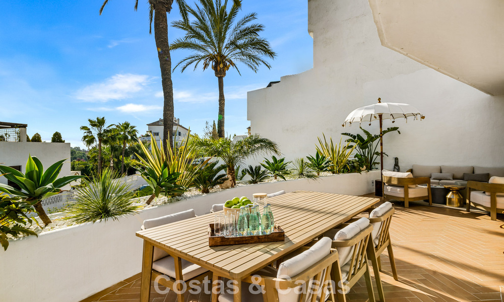 Move-in ready and contemporary fully renovated apartment for sale in Nueva Andalucía, Marbella 798891