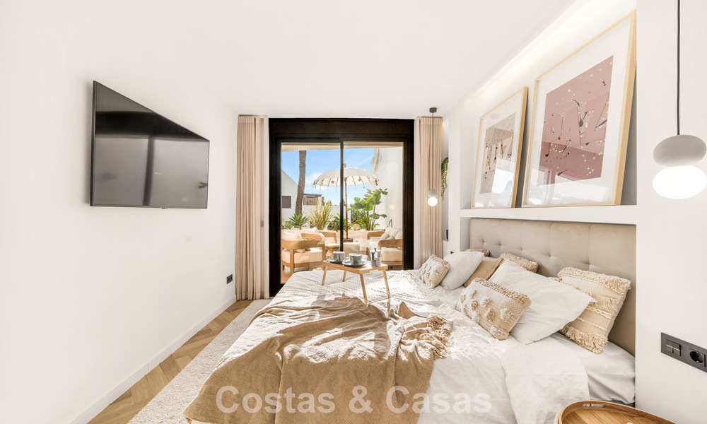 Move-in ready and contemporary fully renovated apartment for sale in Nueva Andalucía, Marbella 798900