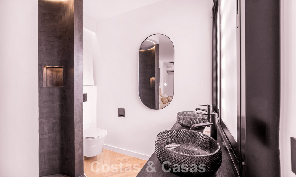 Move-in ready and contemporary fully renovated apartment for sale in Nueva Andalucía, Marbella 798904