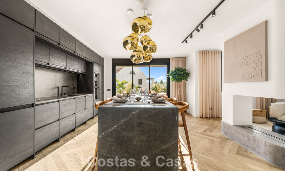 Move-in ready and contemporary fully renovated apartment for sale in Nueva Andalucía, Marbella 798907