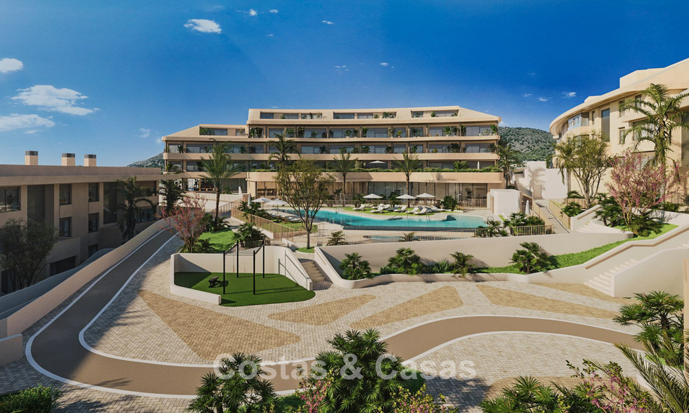 Modern, luxury new-build apartments with breathtaking sea views for sale in Fuengirola, Costa del Sol 798988