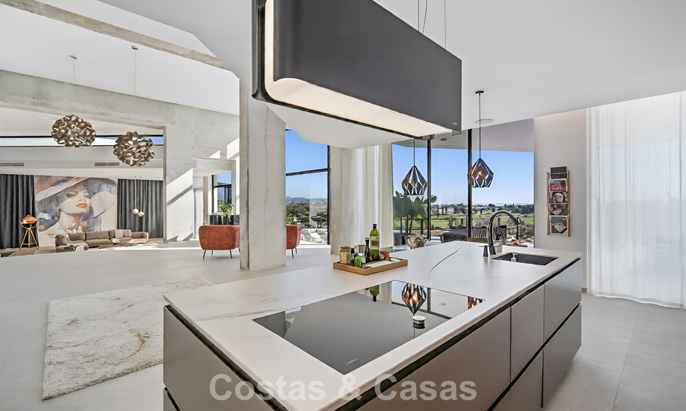 Advanced luxury villa with panoramic sea views for sale in the hills of Marbella - Benahavís 798955