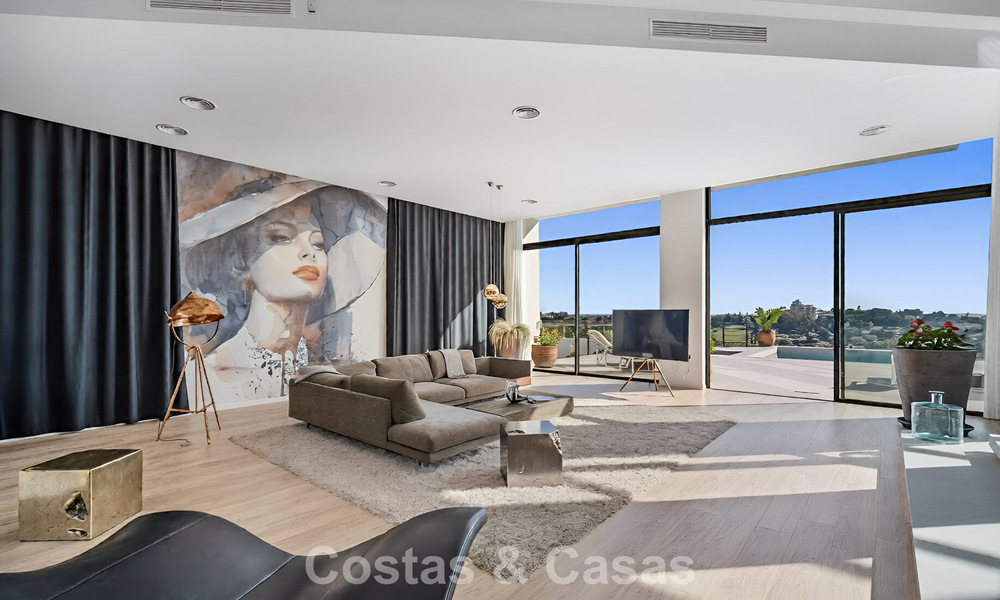 Advanced luxury villa with panoramic sea views for sale in the hills of Marbella - Benahavís 798958